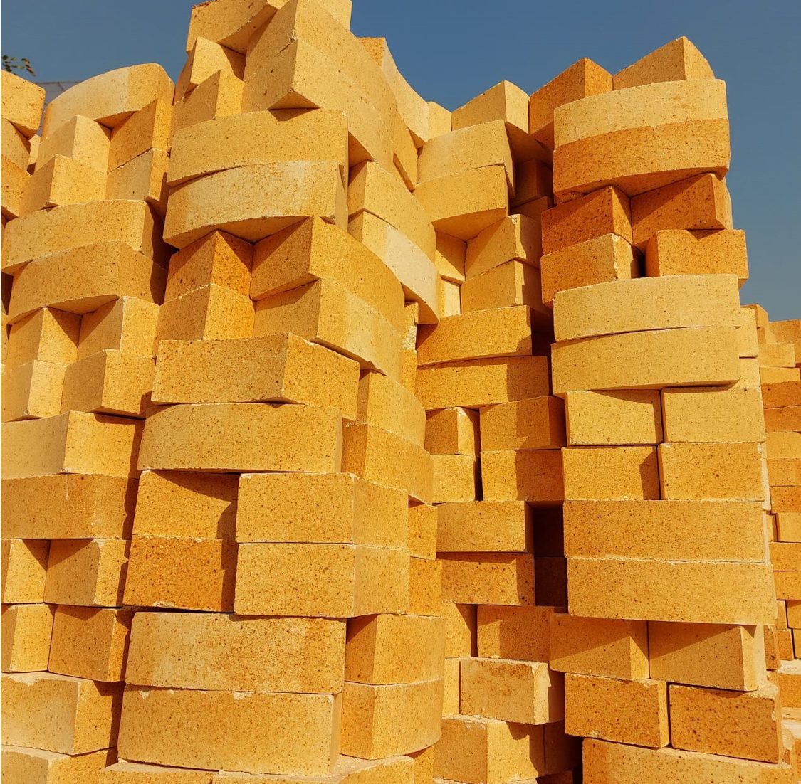 Refractory fire bricks price in Pakistan